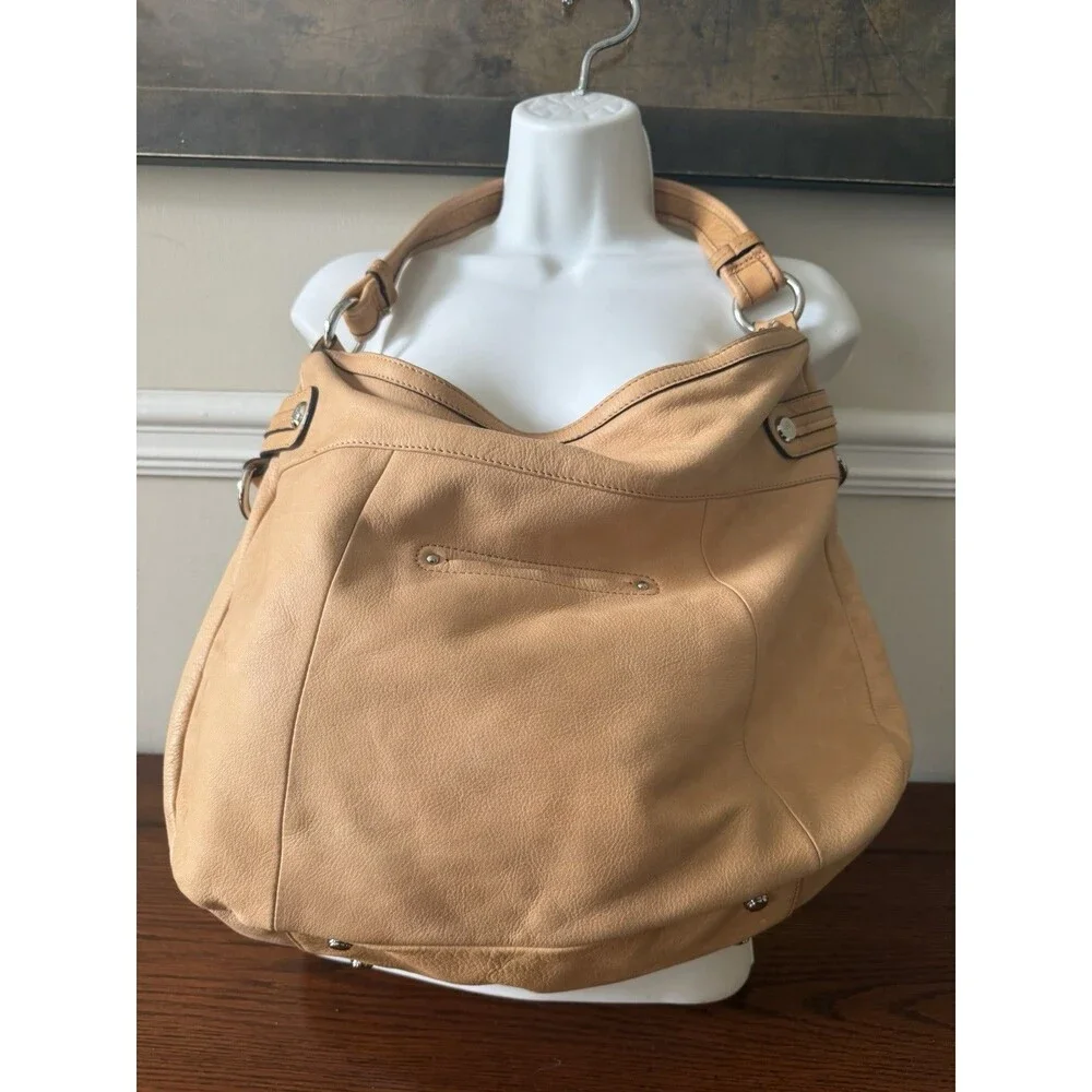 B. Makowsky Tan Leather Hobo Bag Multi-Pocket Cargo Style Silver Hardware